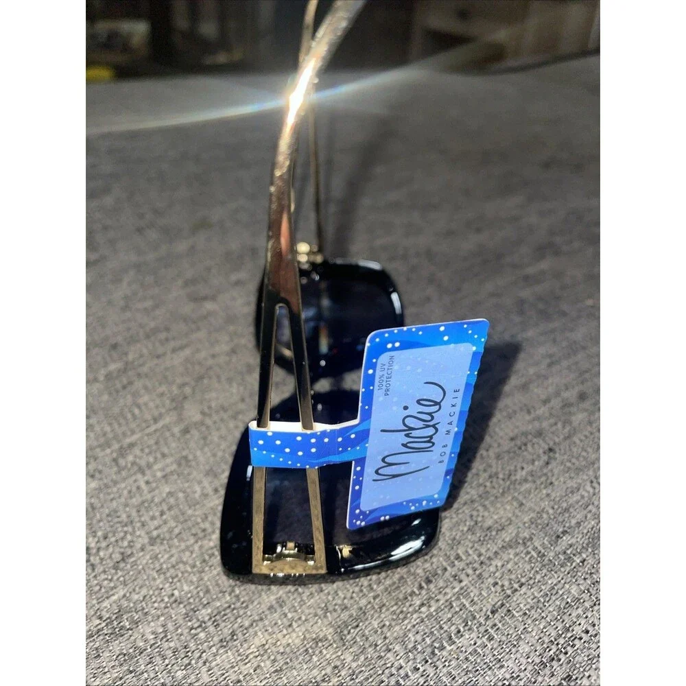 Bob Mackie new tag